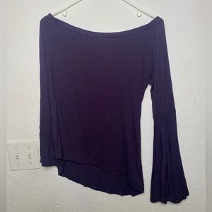 Armless dark purple top